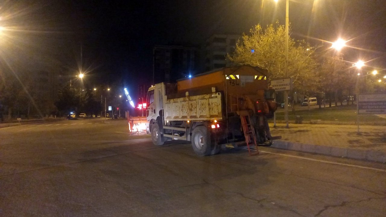 Kahramanmaraş Büyükşehir Kar ve Buzlanmaya Karşı Teyakkuzda