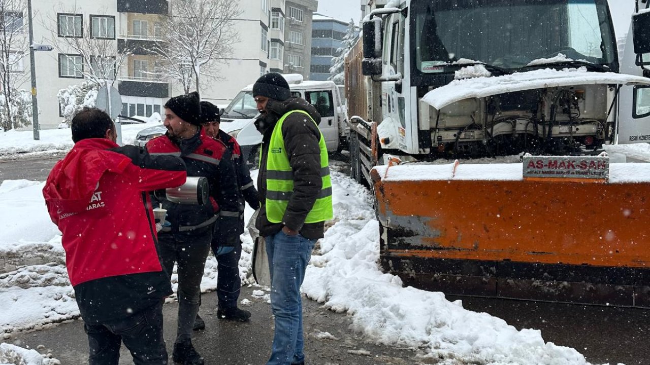Onikişubat’ta kar soğuğuna karşı sıcak dayanışma!