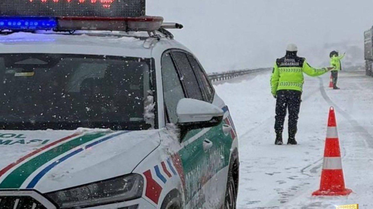 Kahramanmaraş’ta Sürücülerin Yardımına Jandarma Koştu!