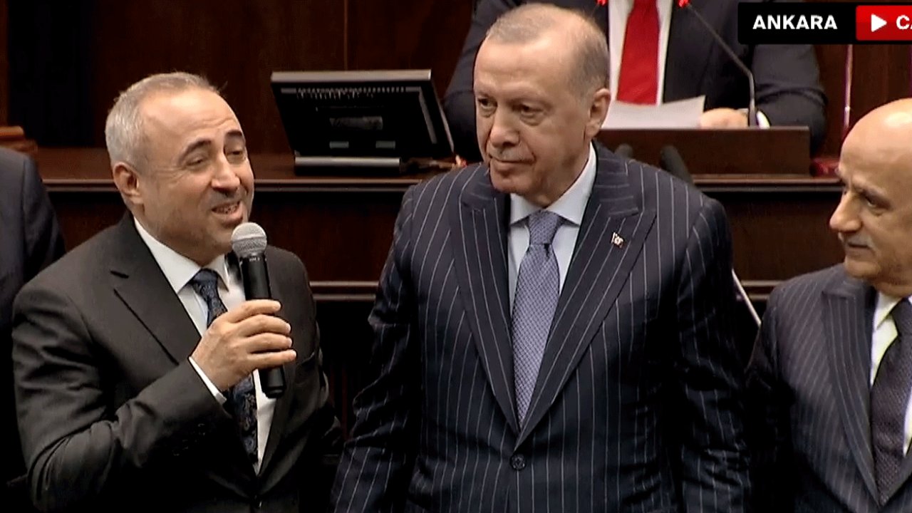 Kahramanmaraş Milletvekili İrfan Karatutlu Ak Partiye geçti! Cumhurbaşkanı Erdoğan rozet taktı