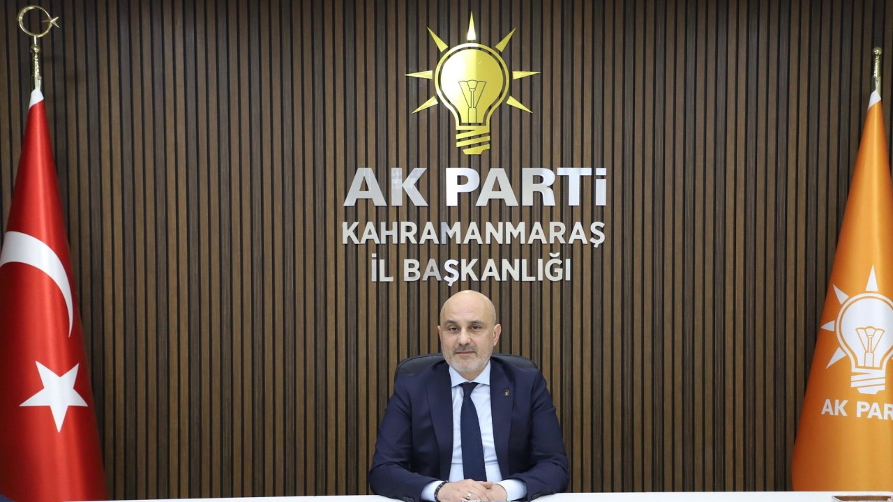 AK Parti İl Başkanı Gül, Akedaş İstiklalspor'a 500 Bin 46 TL Bağışta Bulundu!