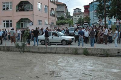 Havzada sel tehlikesi ucuz atlatıldı