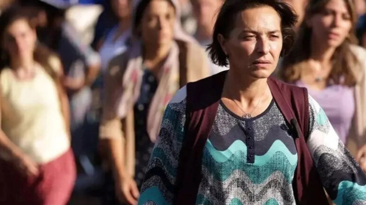 Ayça Bingöl kimdir? Kıskanmak Nüzhet'in annesi kimdir?