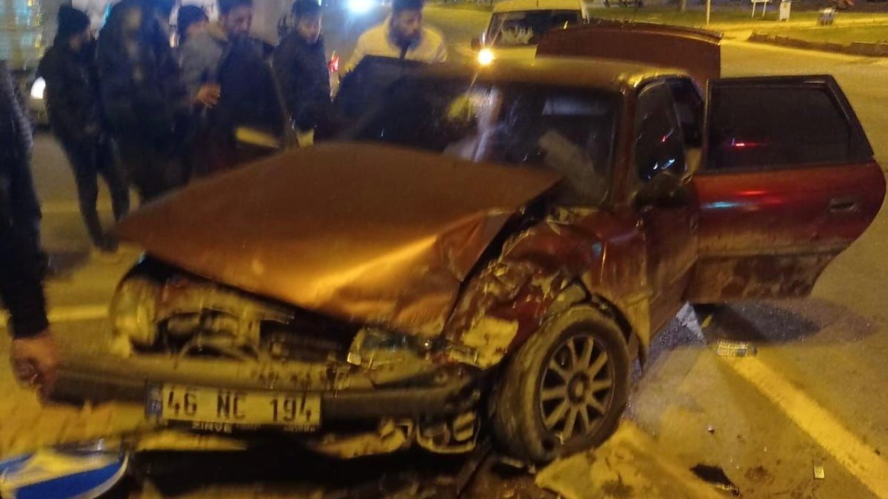 Kahramanmaraş’ta Trafik Kazası! 1’i Çocuk 4 Yaralı