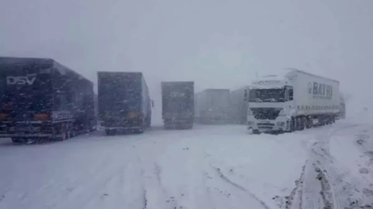 Kahramanmaraş’ı İç Anadolu’ya bağlayan yol kapandı!