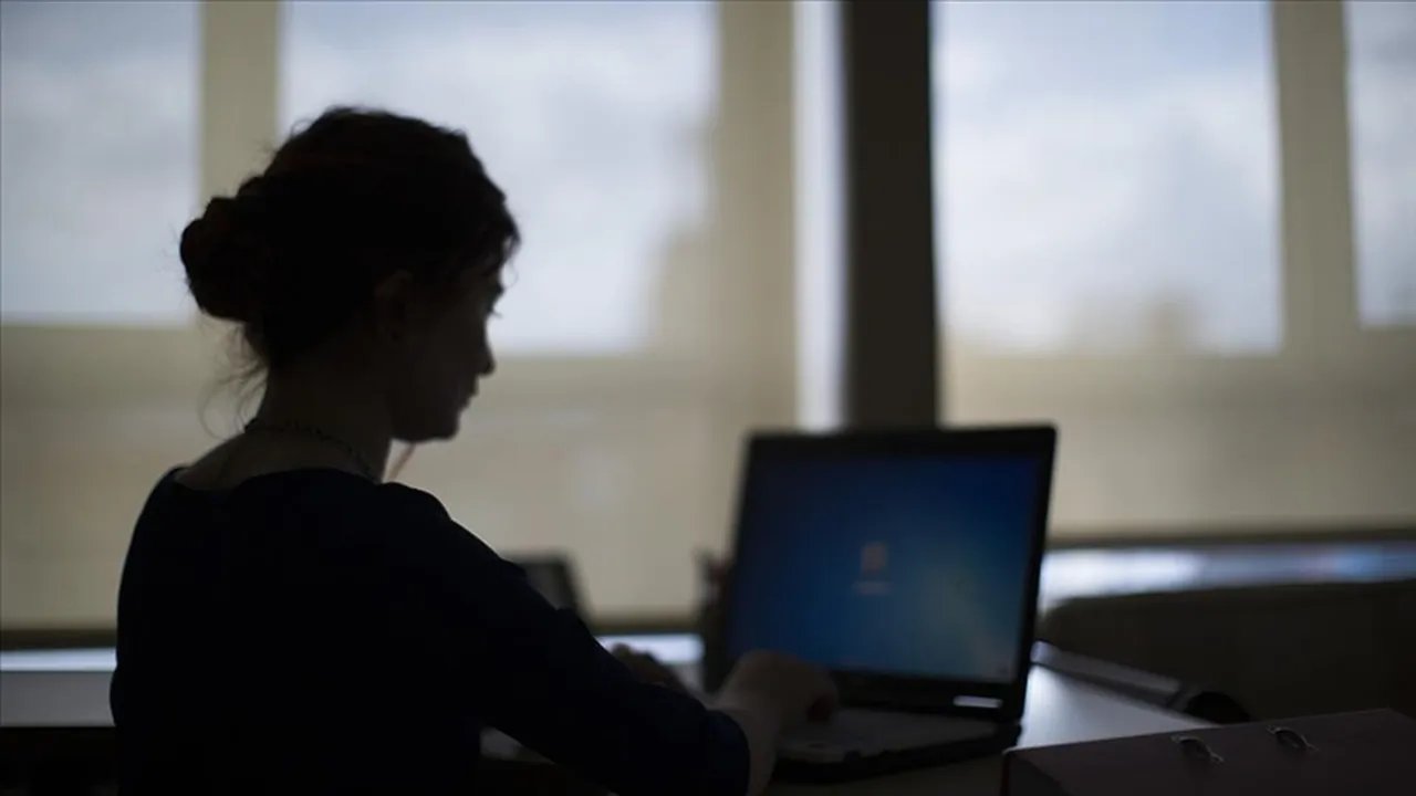 Yarım Çalışma Ödeneği Başvurusu Nasıl Yapılır? Kimler Yararlanabilir, Şartları Neler?