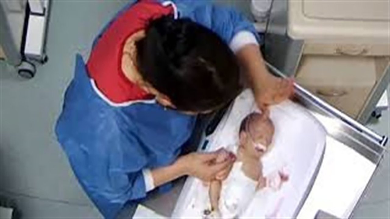 Kahramanmaraş’taki bebeğe şiddet olayında Kameralar Ne Gösterdi, Hemşire Ne Dedi? İşte O Çarpıcı Duruşmada yaşananlar!