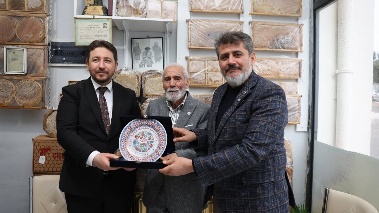 Balın Ustası Nusret Amca’ya TSE’den Özel Takdir!