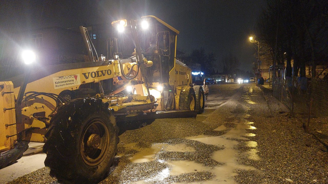 Kahramanmaraş’ta Bozulan Yollara Büyükşehir’den Hızlı Müdahale!