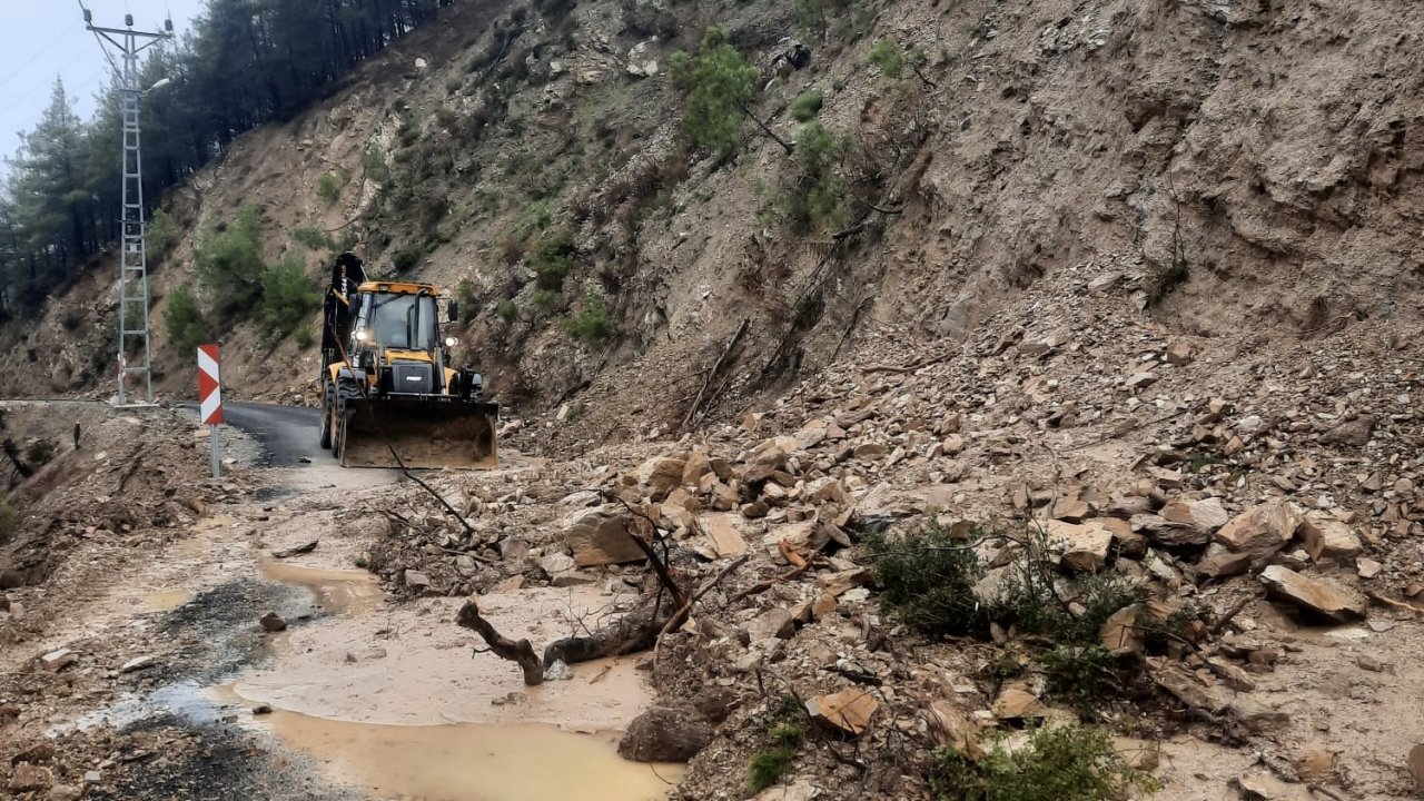 Kahramanmaraş’ta Çamur, Taş ve Kaya temizliği!