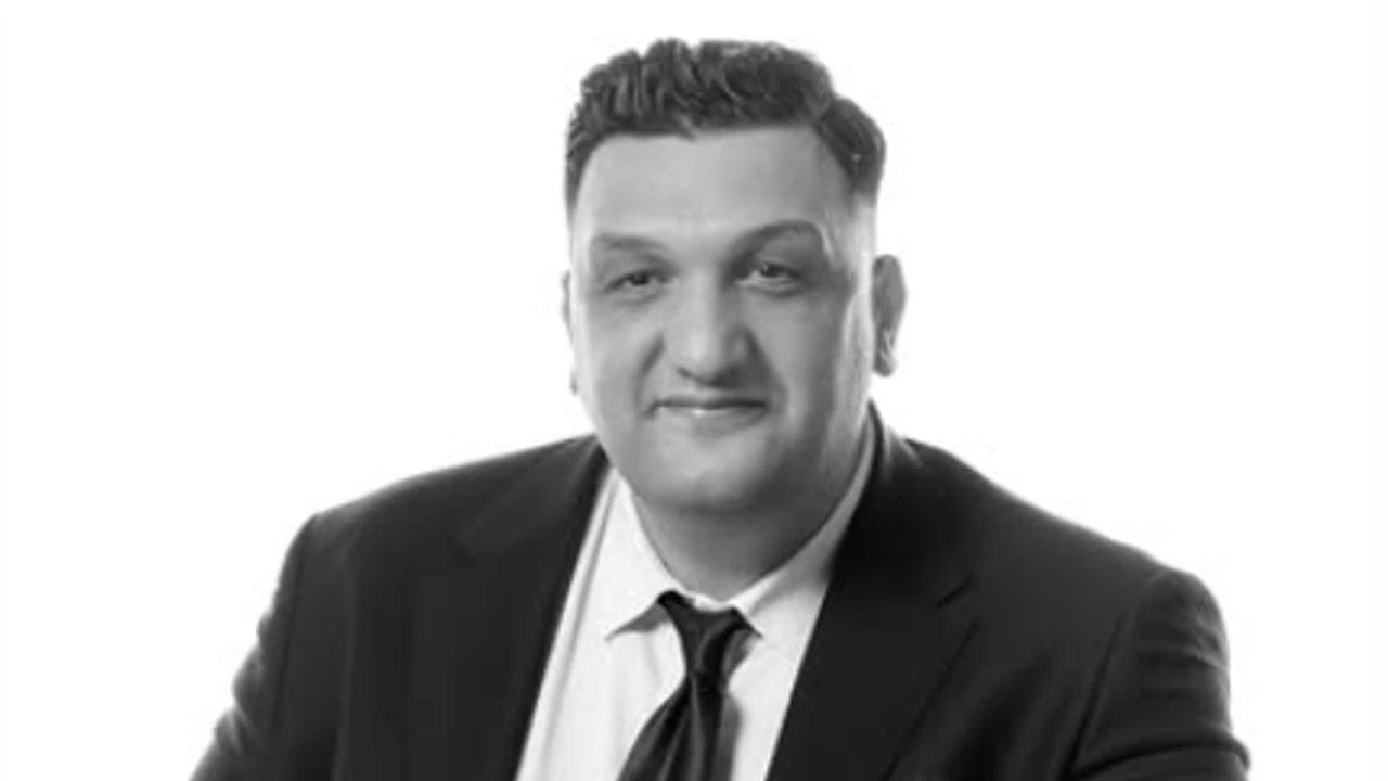 Serkan Toparlak Neden Öldü? Bursa’nın Sevilen TSM Sanatçısı Hayatını Kaybetti