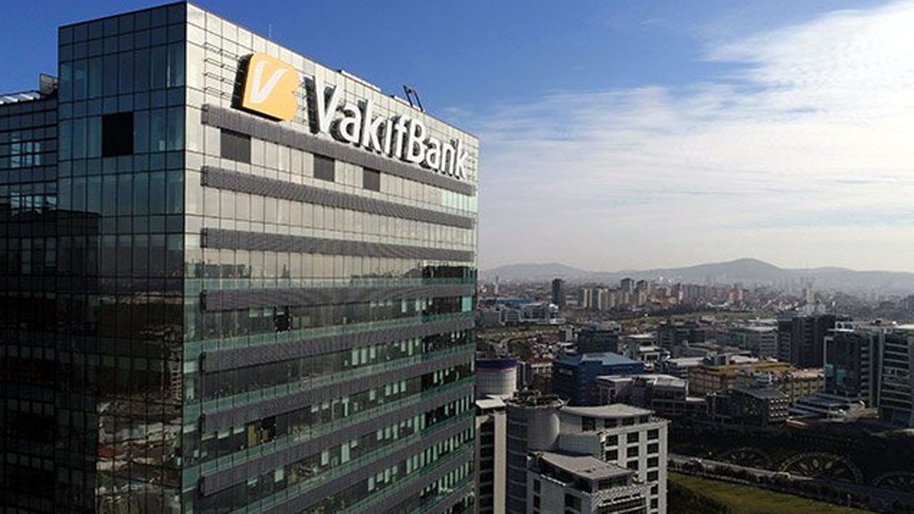 VakıfBank Emekli Promosyonu 30 Bin TL Nasıl Alınır? Şartlar, Kimler Yararlanabilir, Kampanya Ne Zaman Bitiyor?
