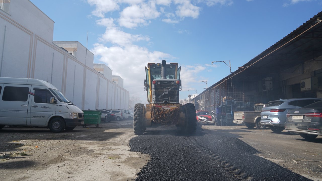 Kahramanmaraş’ta Toptancılar Sitesi’nin Yolu Yenileniyor!