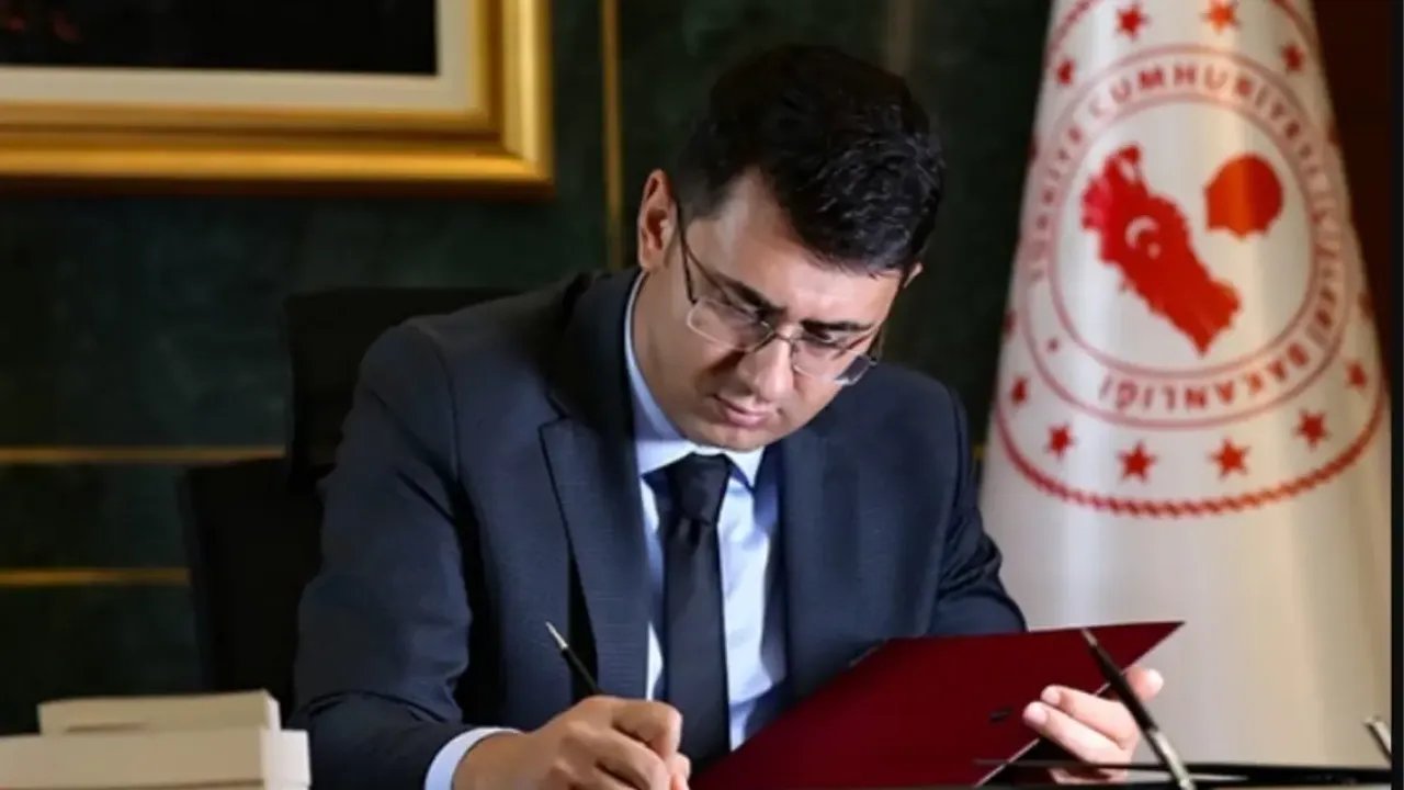 Uşak Valisi Kim Oldu? Serdar Kartal Kimdir, Nereli, Kaç Yaşında?