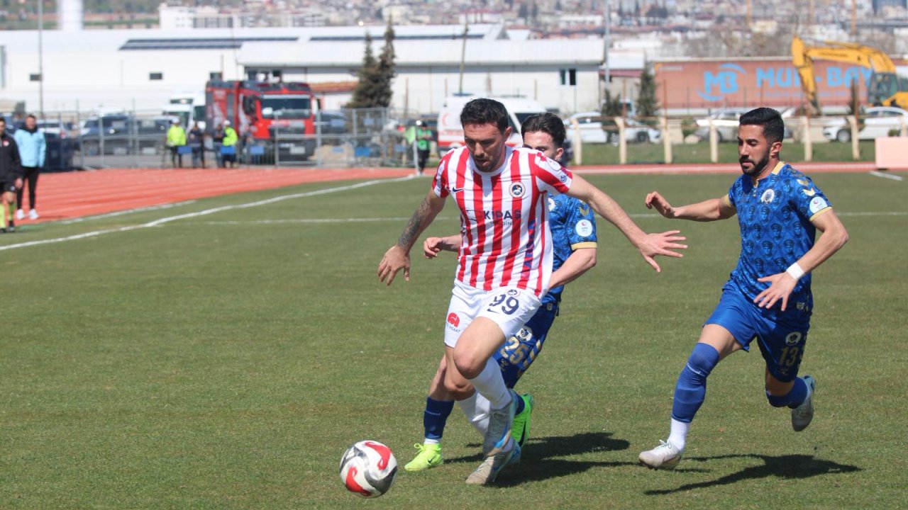 Kahramanmaraş İstiklalspor Evinde üçledi!