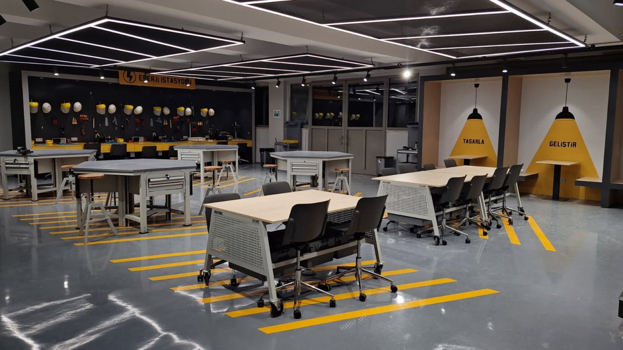 Kahramanmaraş Sütçü İmam Üniversitesi Milli Teknoloji Atölyesi Faaliyete Geçti!