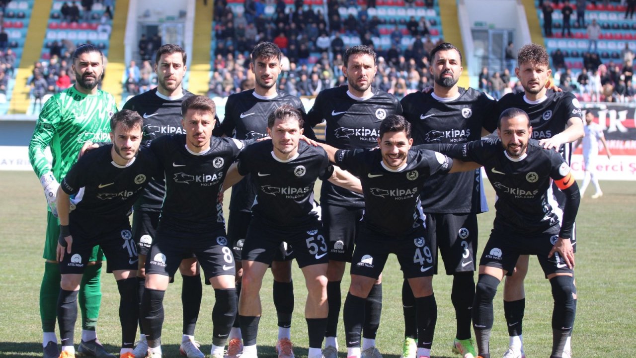 Akedaş İstiklalspor Deplasmanda Mağlup Oldu!