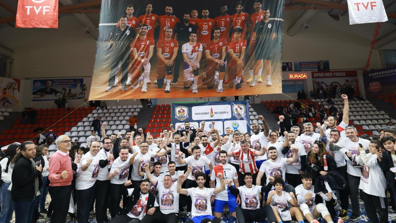 OnikişubatBelediyespor Efeler Ligi’nde!