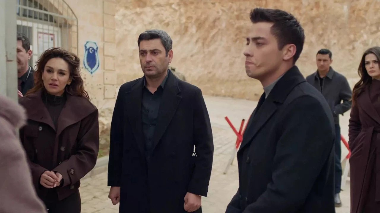 Uzak Şehir 16 Mart’ta Yayınlanacak mı? Kanal D Yayın Akışı ve Yeni Bölüm Tarihi Açıklandı