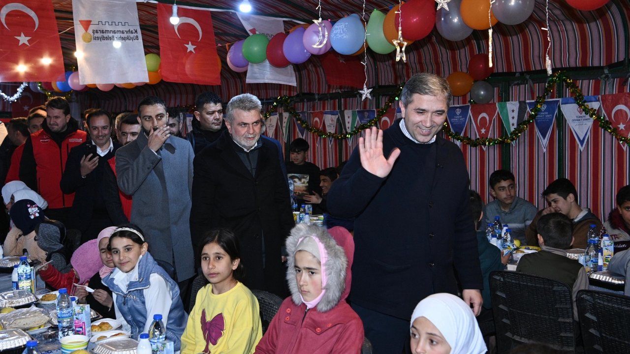 Kahramanmaraş Büyükşehir İftar Sofrasını İdlibe kurdu!