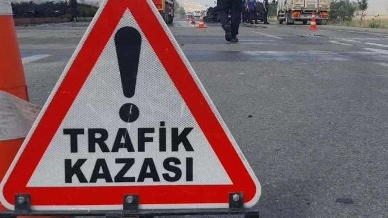 Kahramanmaraş'ta Otomobil Kayaya Çarpıp Takla Attı, 1 Ölü, 2 Yaralı