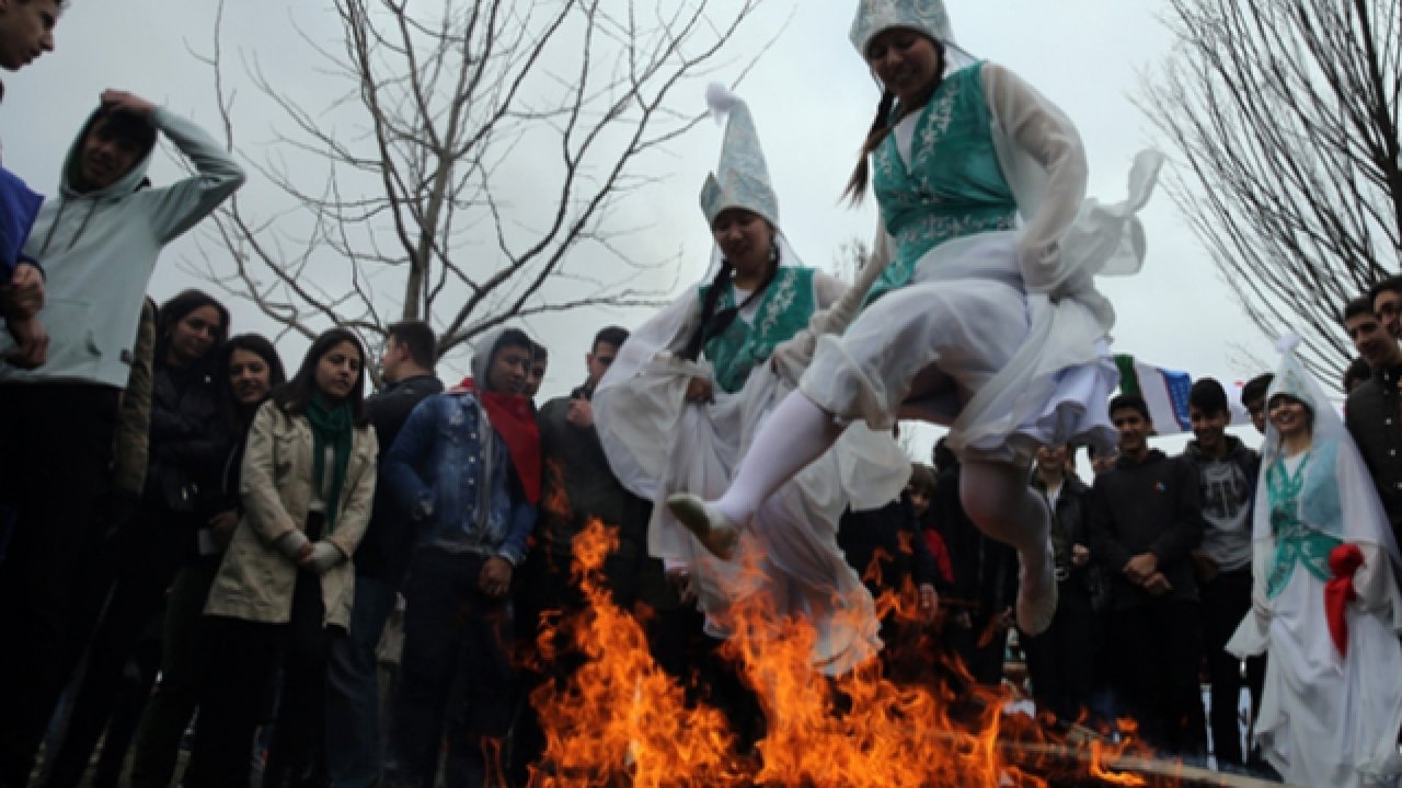 Nevruz Bayramı Bugün Mü? Nevruz Bayramı ne zaman? 21 Mart Nevruz Bayramı Mesajları ve Kutlama Gelenekleri