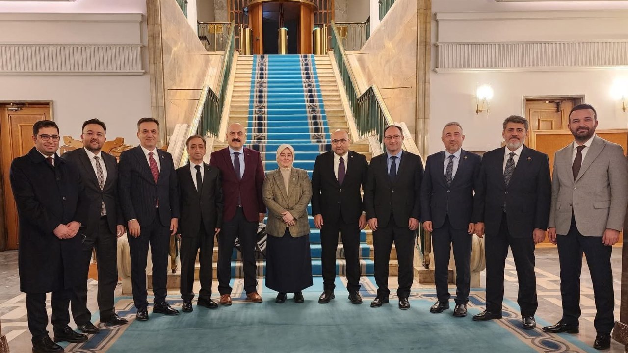 Afşinbey Eğitim Vakfı’ndan TBMM Ziyareti!