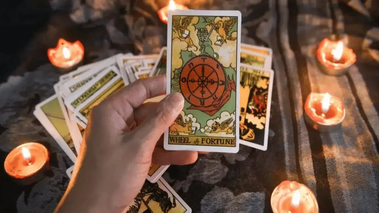 31 Mart Günlük Tarot Falı: Salı Günü Aşk, İş ve Sağlıkta Seni Neler Bekliyor?