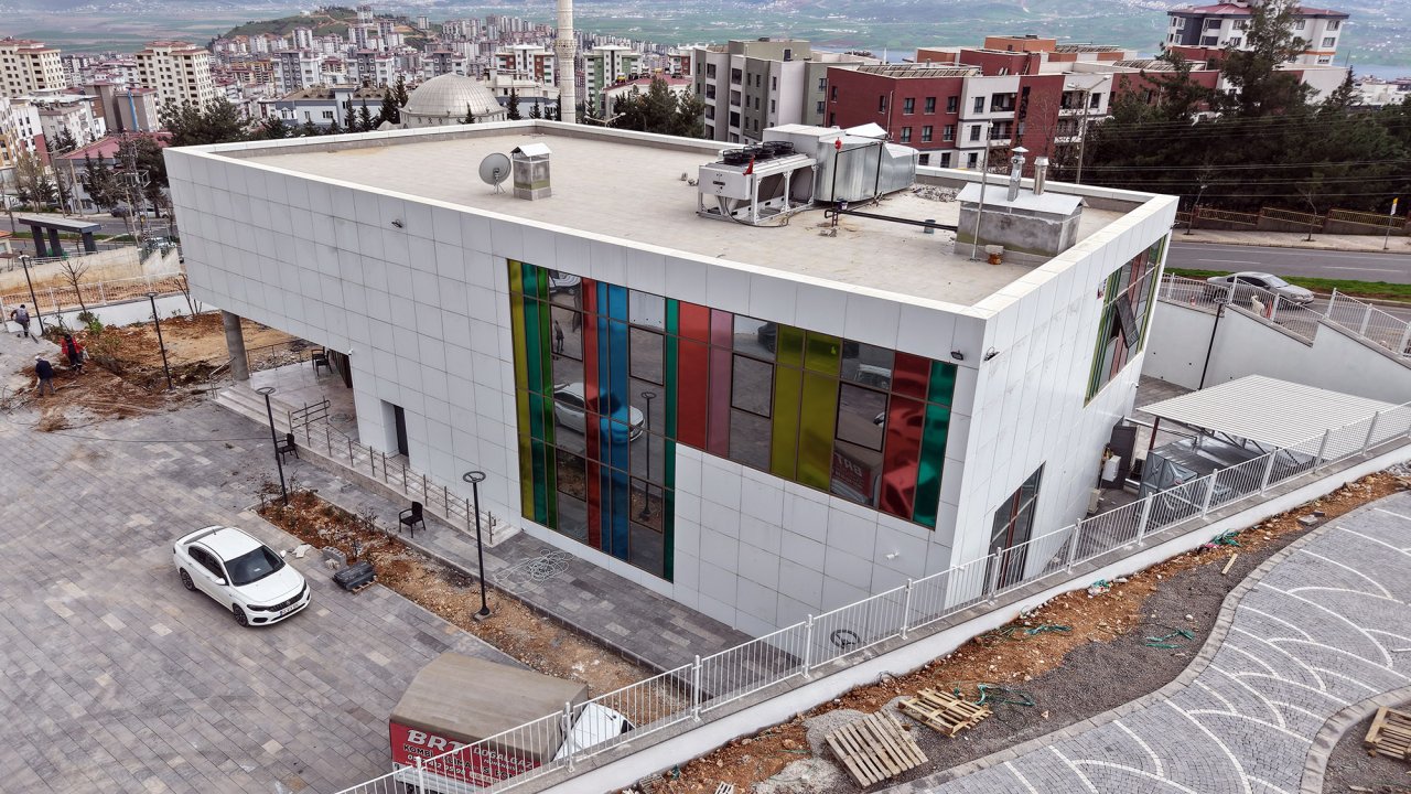 Kahramanmaraş Çocuk Sanat Merkezi açılış için gün sayıyor!