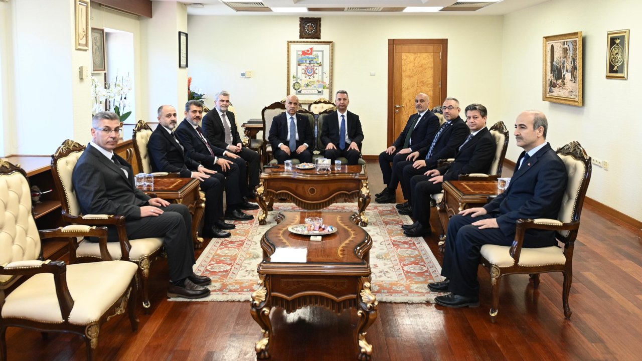 Fırat Görgel: “Gençlerimiz İçin Birlikte Çalışacağız!”