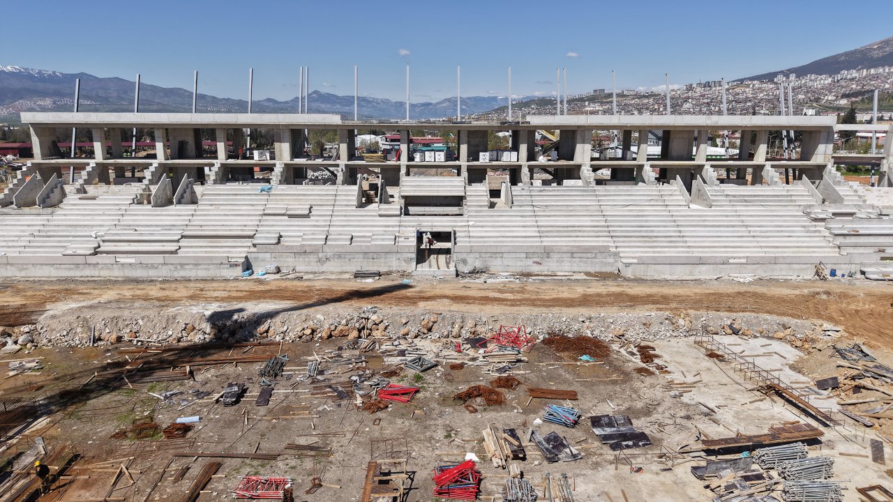 Kahramanmaraş Stadyumu Hızla Yükseliyor!