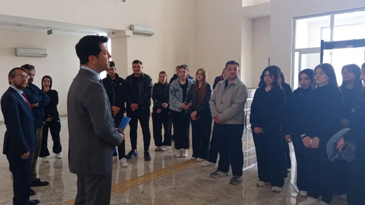 Öğrenciler 112 Acil Çağrı Merkezi’ni Yerinde İnceledi