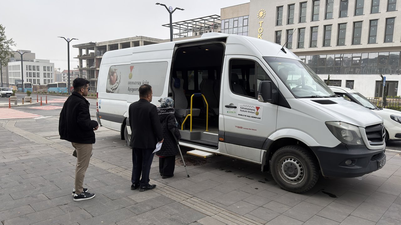 Büyükşehir’den EKPSS Adaylarına Sınav Günü Ulaşım Desteği