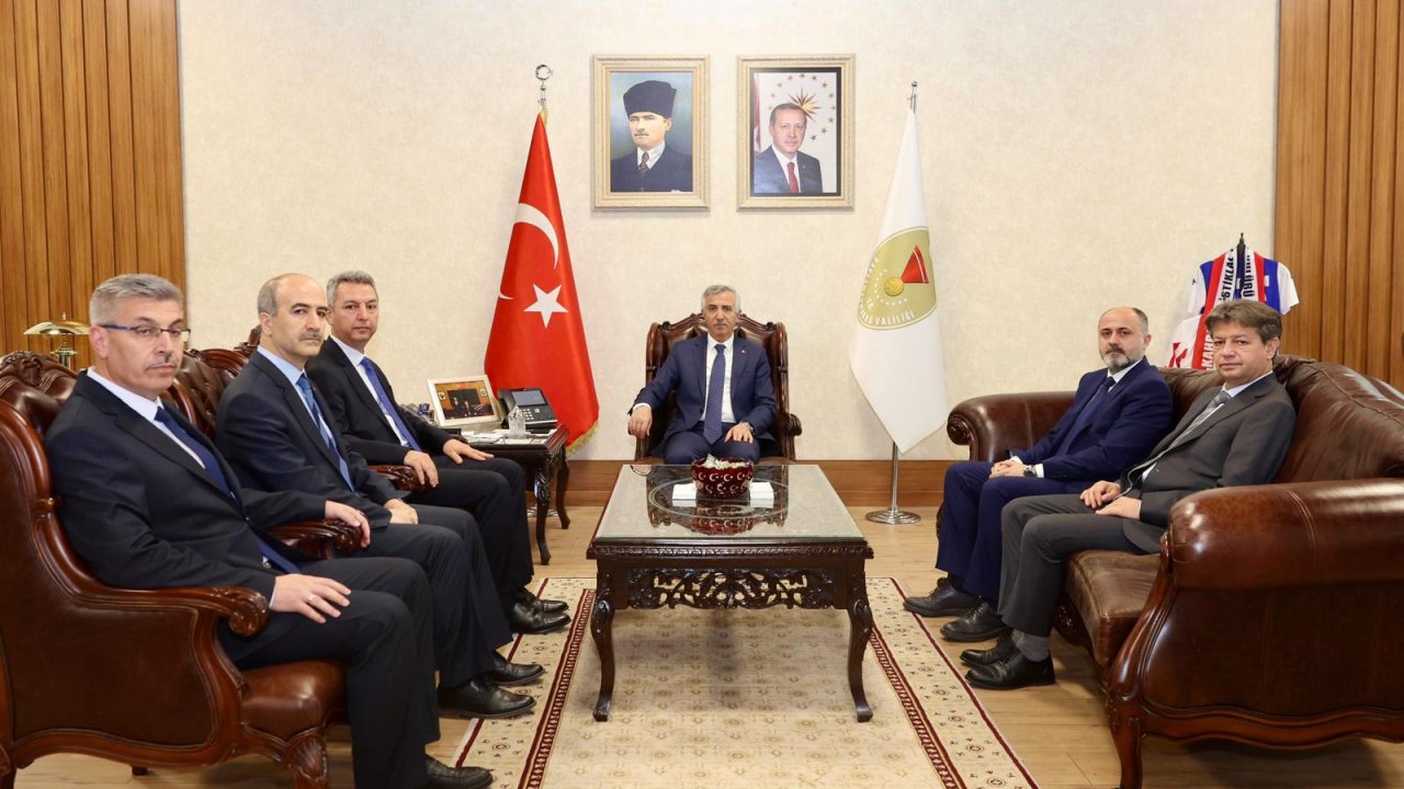 Rektör Okumuş’tan Vali Ünlüer’e Ziyaret!