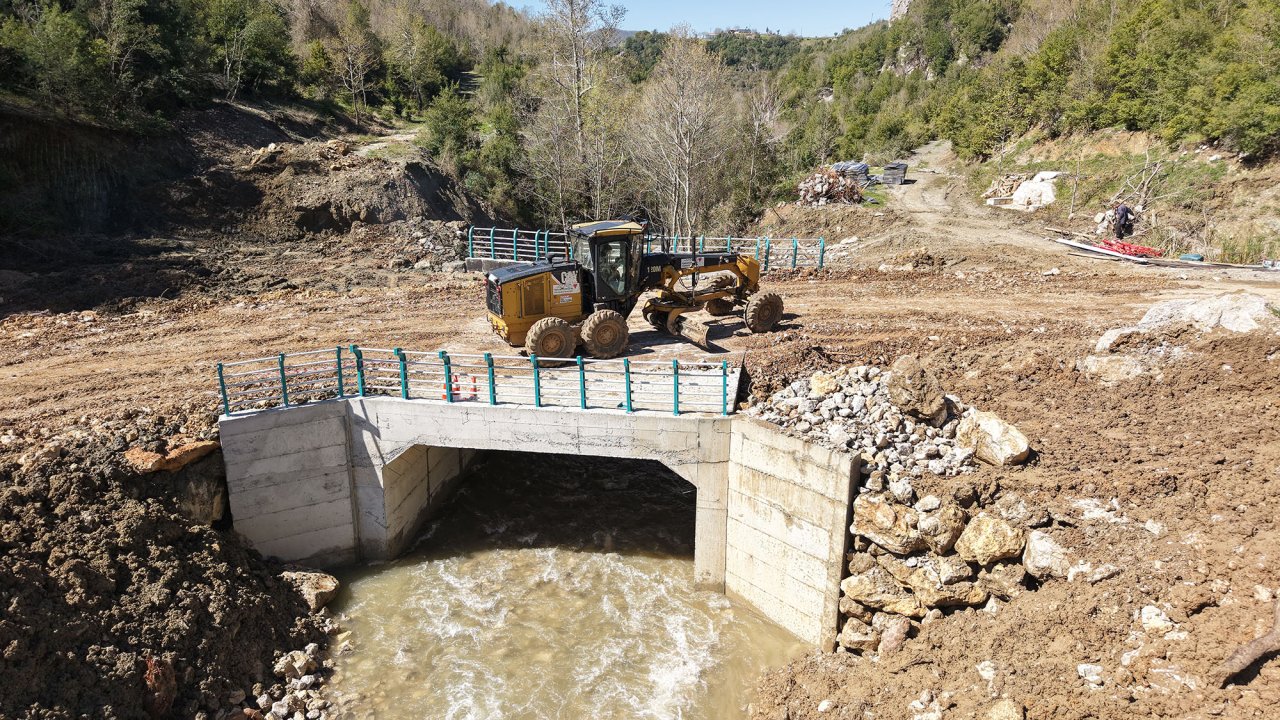 Andırın Kırsalına15 metrelik Yeni Köprü!