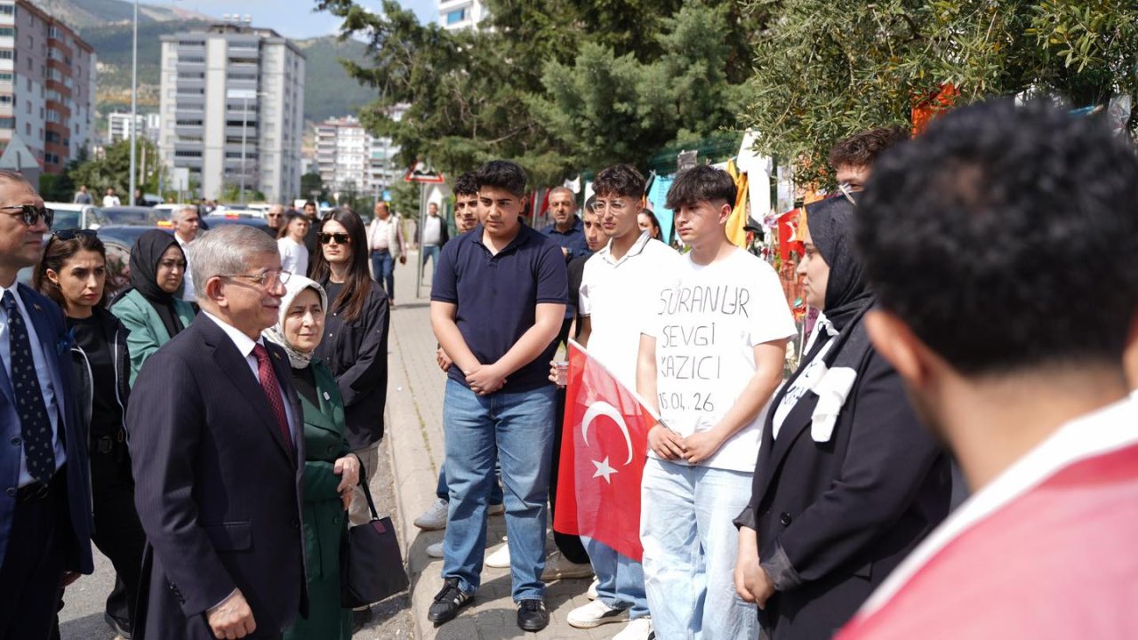 Davutoğlu’ndan Kahramanmaraş Çağrısı: "9 İsmi 9 Okulda Yaşatın!"