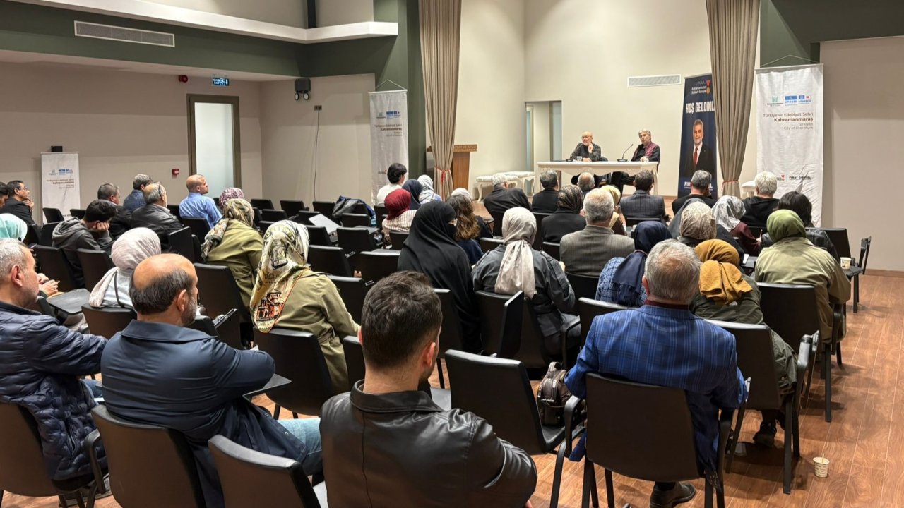 Büyükşehir’in Yazarlık Akademisinde ‘Kalemin Gücü’ Konuşuldu!