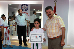 Bu öğrenciler alkışlanır
