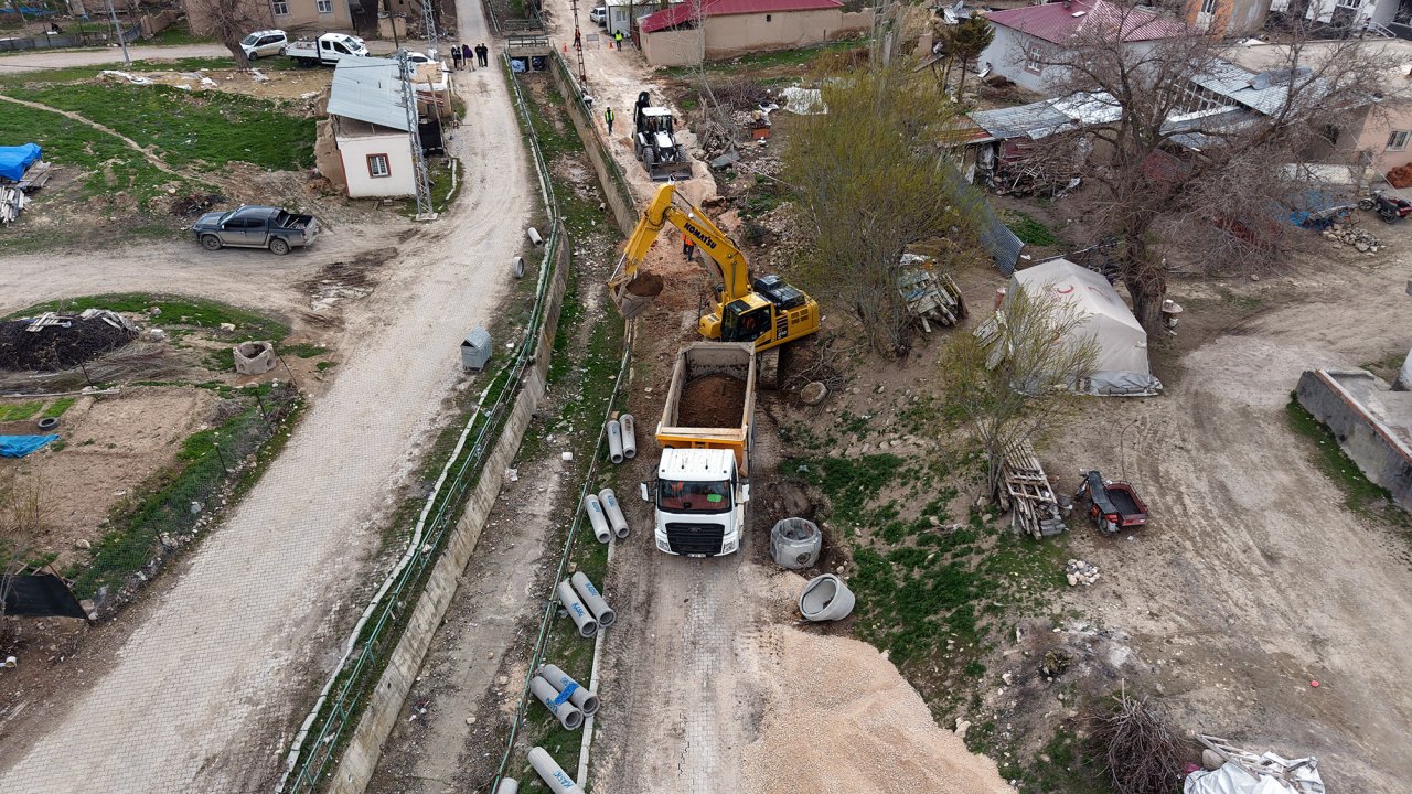 Afşin ve Elbistan’da Köy Evleri Yeni Altyapı Hatlarına Kavuşuyor!
