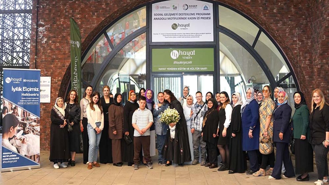 HY Atelier İlk Kez Sahneye Çıktı!
