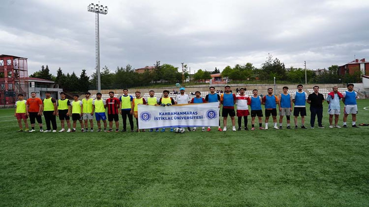 KİÜ Futbol Turnuvası’nda Şampiyon: Hemşirelik Bölümü!