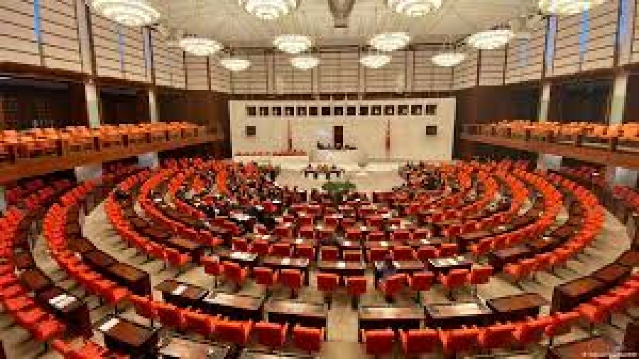 Devlet Memurlarına Sicil Affı Yolda mı? Kritik Teklif Meclis’te