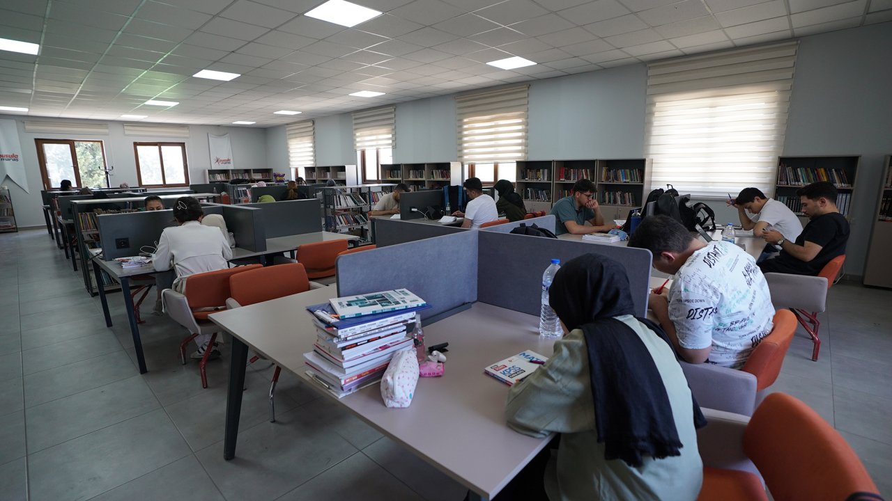 Büyükşehir’in Kütüphaneleri Gençlerin Hizmetinde!