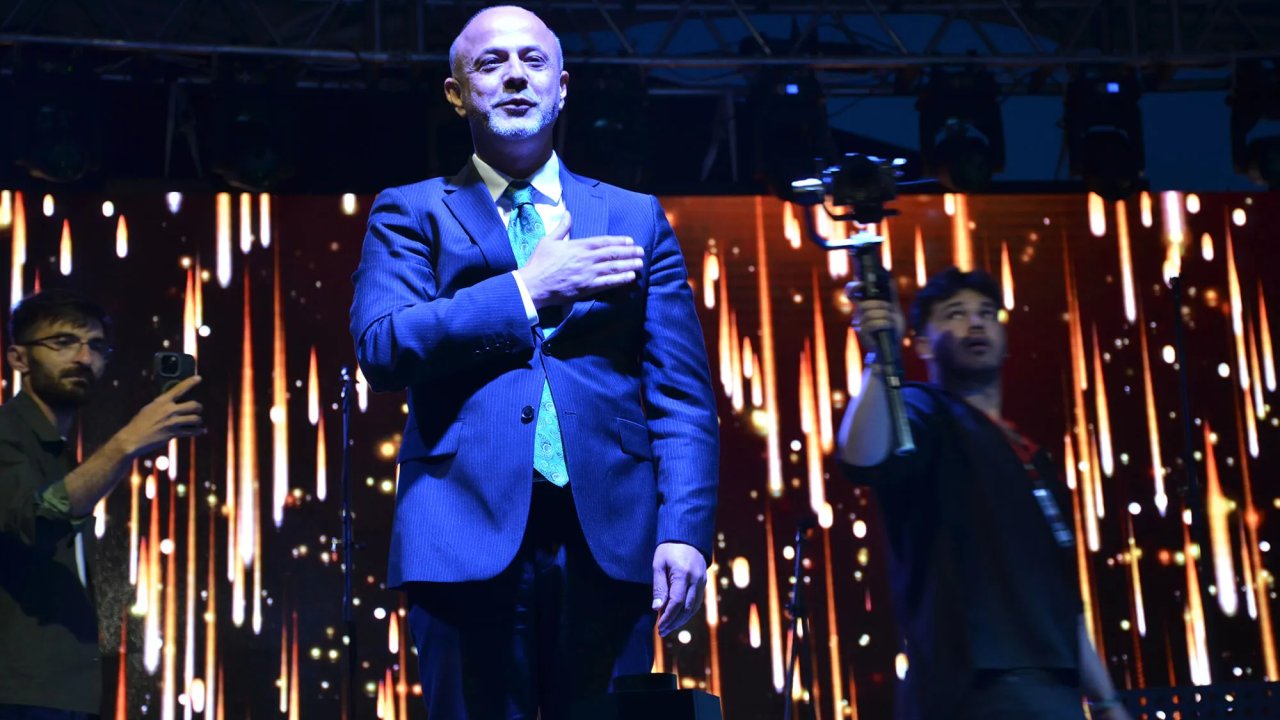 Başkan Koray Kıraç’tan "Dua" şiiri!