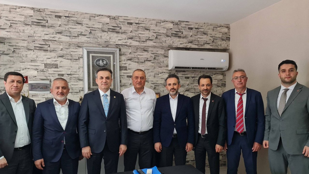 AK Parti Heyetinden Kahramanmaraş Müteahhitler Birliği’ne Ziyaret!