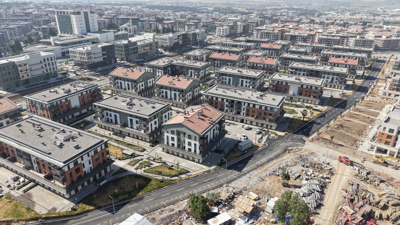 Büyükşehir’den Azerbaycan Mahallesi’nde Asfalt Çalışması!