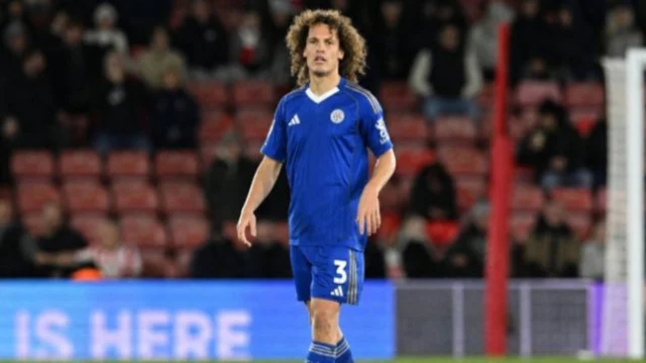 Wout Faes Kimdir? Fenerbahçe Transfer Gündemindeki Belçikalı Stoper