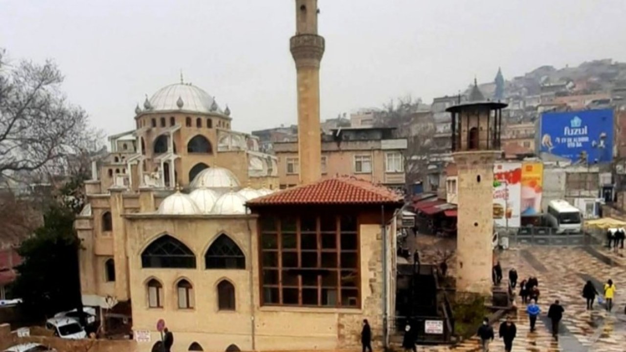 Arasa Camii’nin Tarihi Dokusu Korunarak Yeniden İnşa Edilecek!