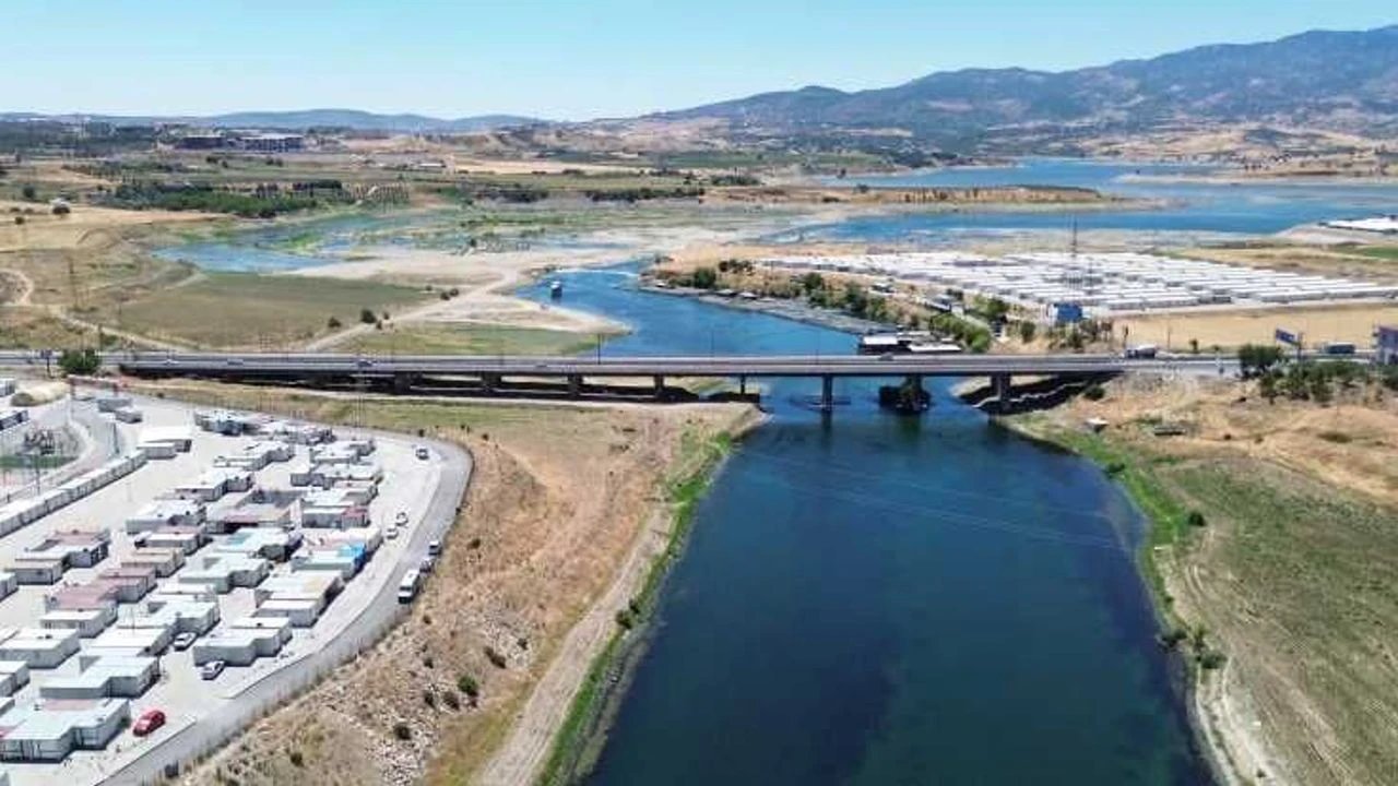 Kahramanmaraş’ta Kılavuzlu Köprülü Kavşak Çalışmaları Başladı!