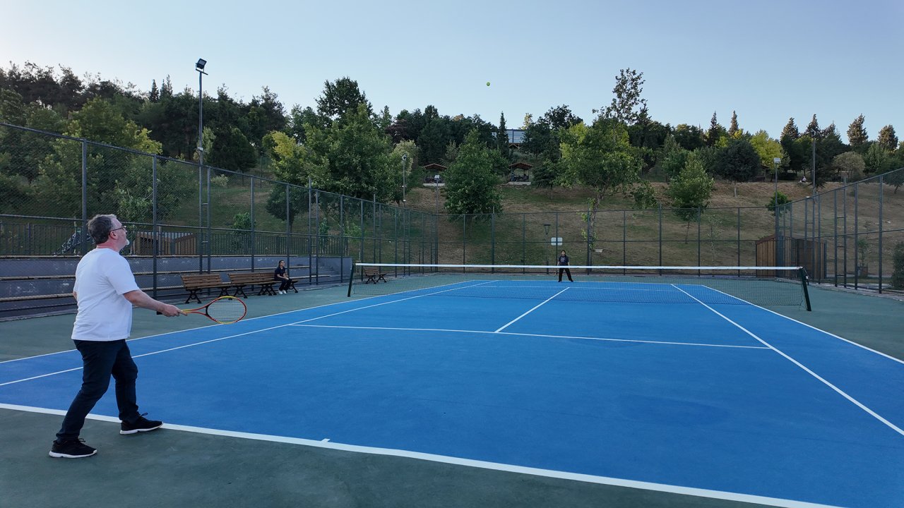 Kahramanmaraş’ta Tenis Kortlarında Rezervasyon Sistemi başladı!